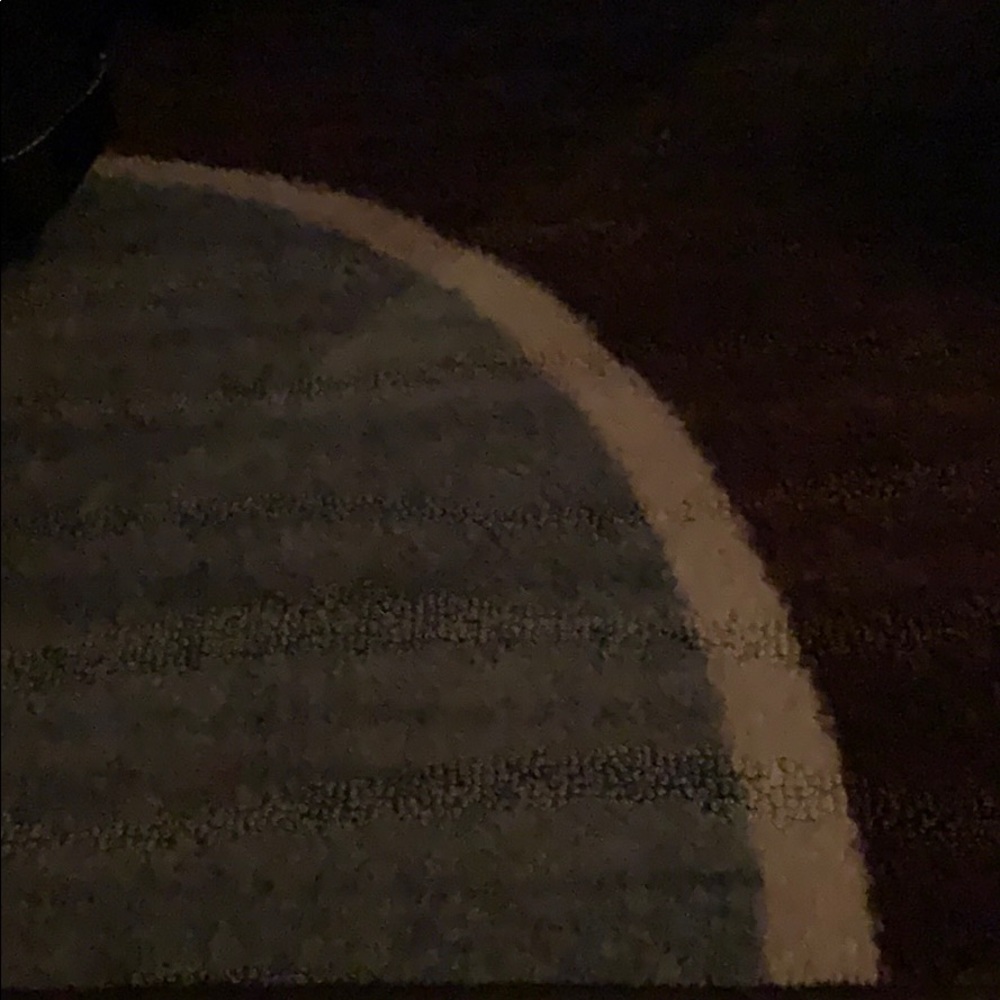 Meet your Posher, Carmrn